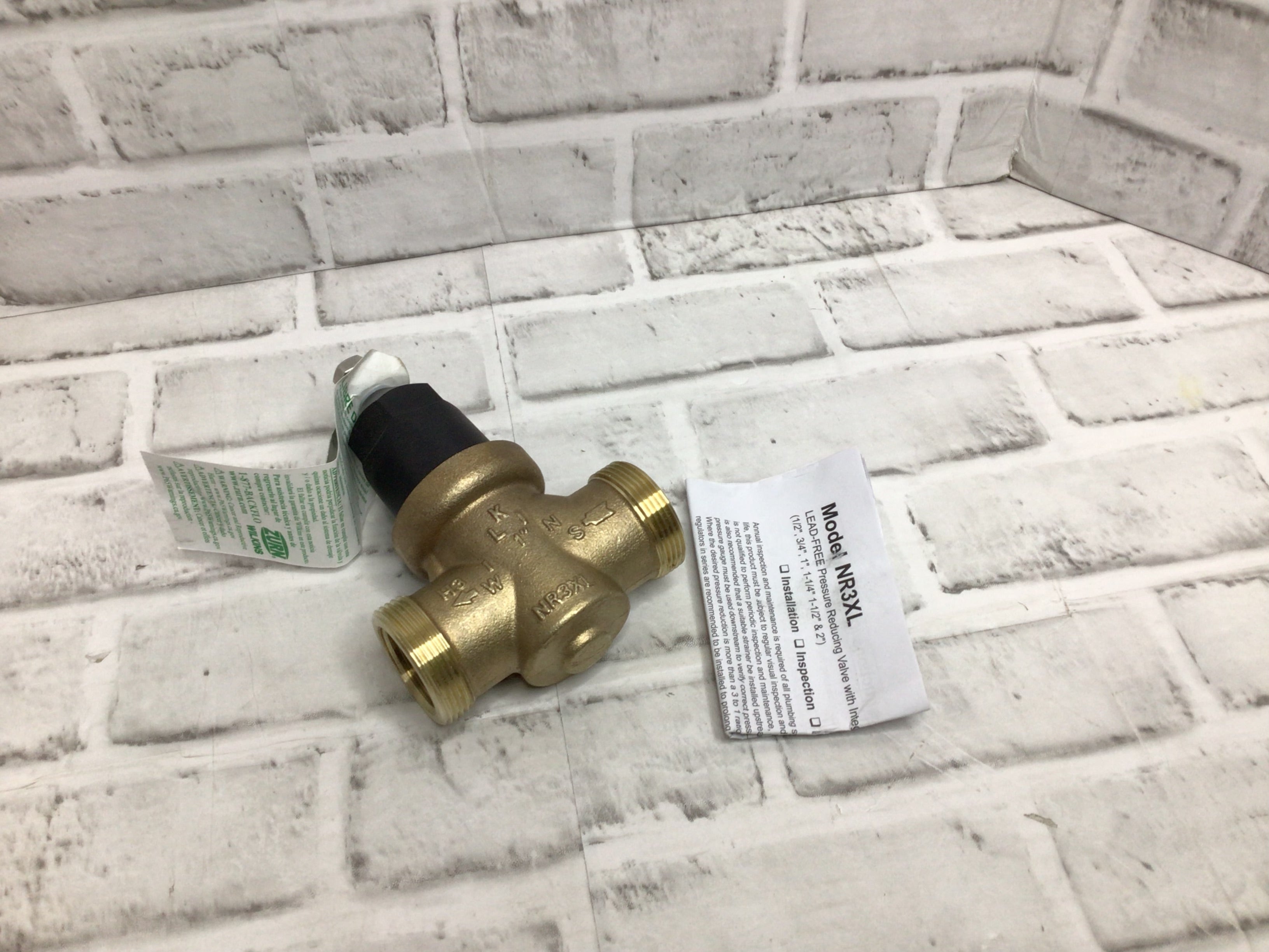 Zurn Wilkins 1" NR3XL Pressure Reducing Valve. No Connectors Included (8161254080750)